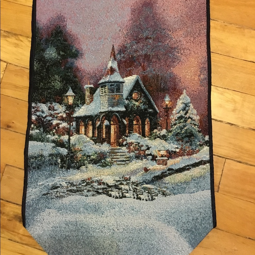 Winter Theme Runner - Picture 4 of 6